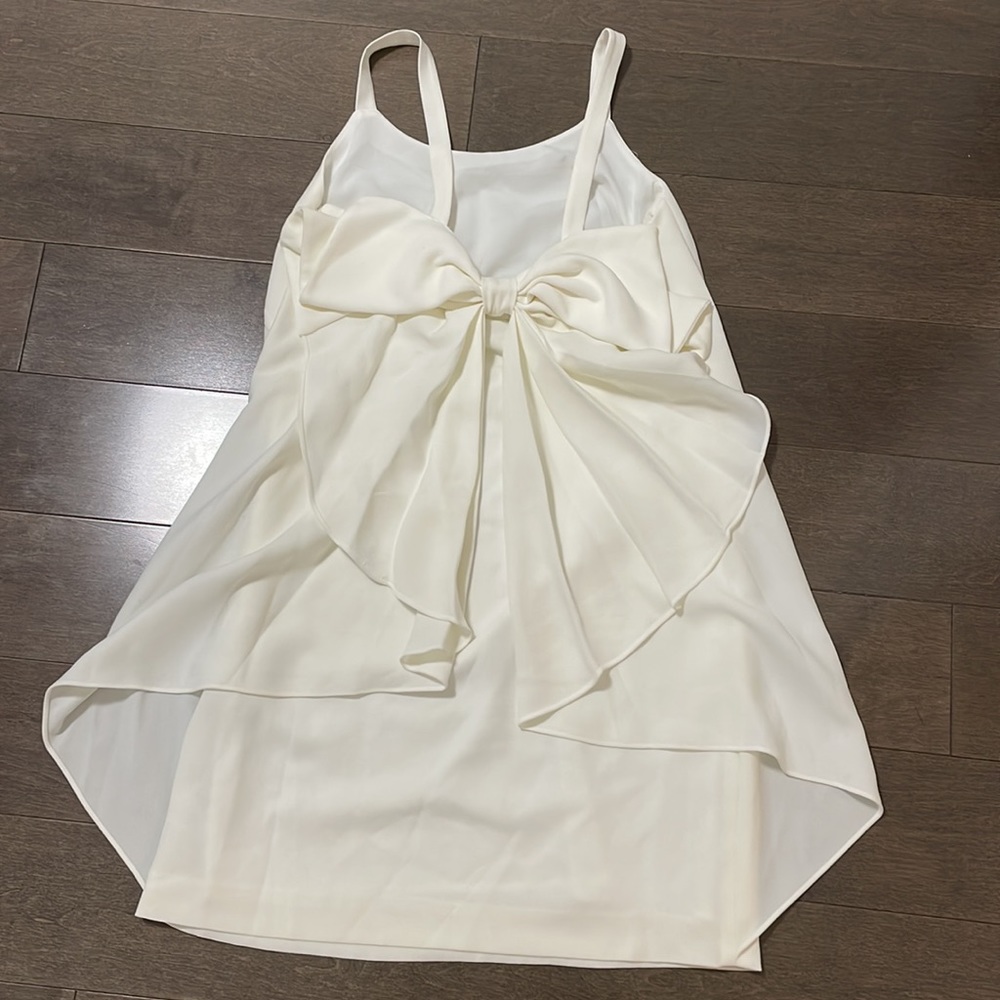 Club Monaco white dress with bow